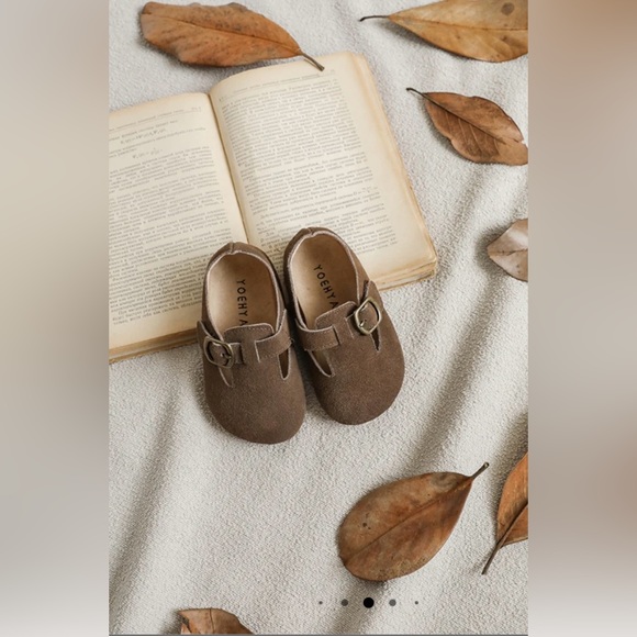 NEW WITH TAGS Gender Neutral Cito Suede Leather Shoes | Brown - Minimo Boden - Picture 4 of 9